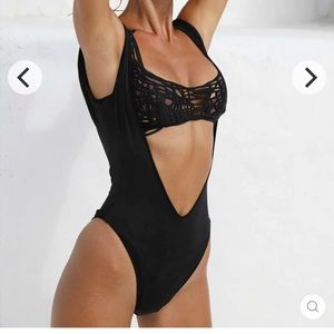 Thaikila Luziana One Piece swimsuit - Black - NWT